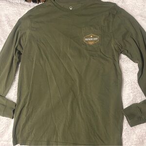 The Southern Shirt Company Green Long Sleeve Tee